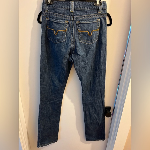 Kimes Ranch Betty - Picture 2 of 2